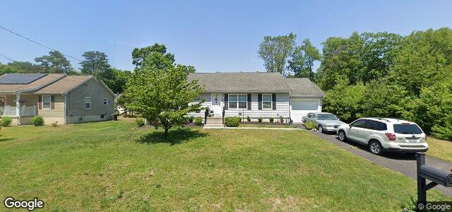 Larawan ng 239 Linden Avenue sa Winnipeg, Manitoba