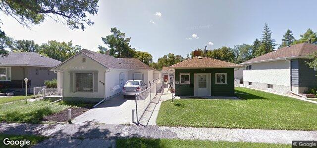 Larawan ng 240 Hazel Dell Avenue sa Winnipeg, Manitoba