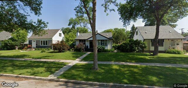 Larawan ng 241 Dunrobin Avenue sa Winnipeg, Manitoba