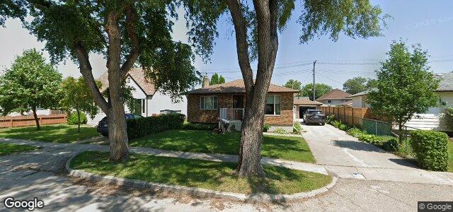 Larawan ng 251 Roberta Avenue sa Winnipeg, Manitoba