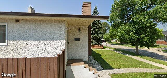 Larawan ng 270 Roberta Avenue sa Winnipeg, Manitoba