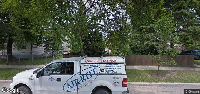 Larawan ng 299 Oakview Avenue sa Winnipeg, Manitoba