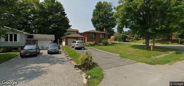 Larawan ng 301 Linden Avenue sa Winnipeg, Manitoba