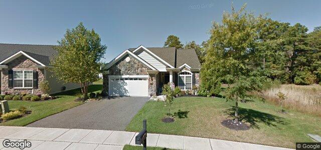 Larawan ng 303 Linden Avenue sa Winnipeg, Manitoba