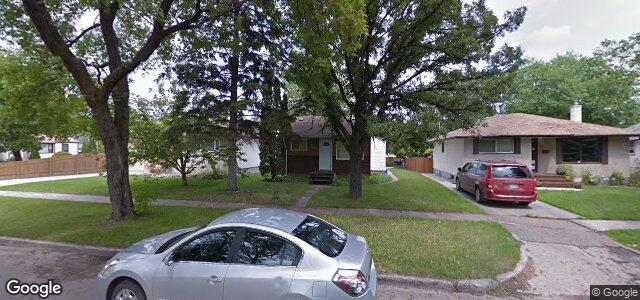 Larawan ng 305 Dunrobin Avenue sa Winnipeg, Manitoba