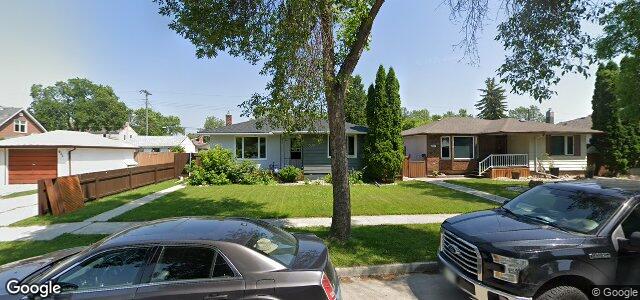 Photo of 309 Roberta Avenue in Winnipeg, Manitoba