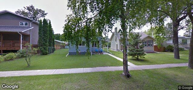 Larawan ng 310 Dunrobin Avenue sa Winnipeg, Manitoba