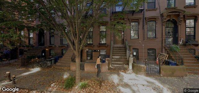 Larawan ng 310 Greene Avenue sa Winnipeg, Manitoba