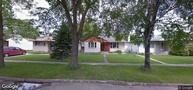 Larawan ng 311 Dunrobin Avenue sa Winnipeg, Manitoba