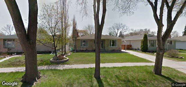 324 Helmsdale Avenue（加拿大曼尼托巴省温尼伯市）房屋照片