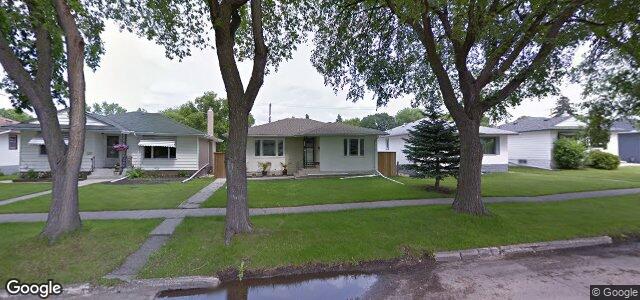 Larawan ng 329 Dunrobin Avenue sa Winnipeg, Manitoba