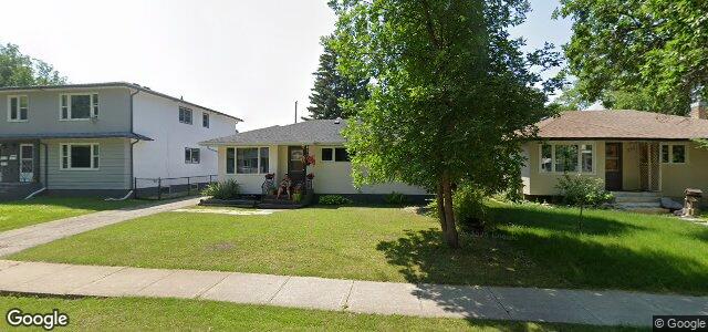 Larawan ng 340 Roberta Avenue sa Winnipeg, Manitoba
