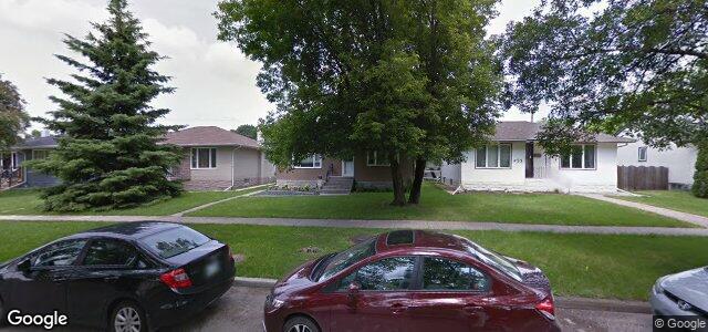 Larawan ng 349 Dunrobin Avenue sa Winnipeg, Manitoba