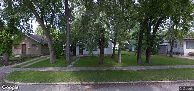 357 Oakview Avenue（加拿大曼尼托巴省溫尼伯市）房屋照片