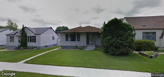 Larawan ng 360 Hazel Dell Avenue sa Winnipeg, Manitoba