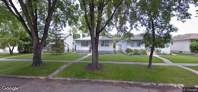 Larawan ng 361 Dunrobin Avenue sa Winnipeg, Manitoba