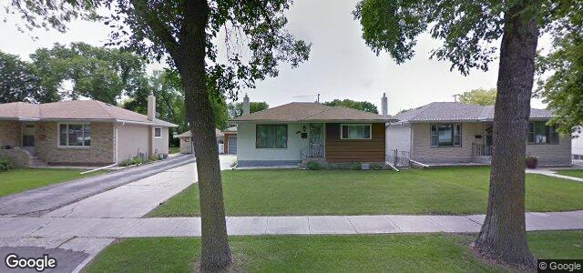 Larawan ng 370 Dunrobin Avenue sa Winnipeg, Manitoba