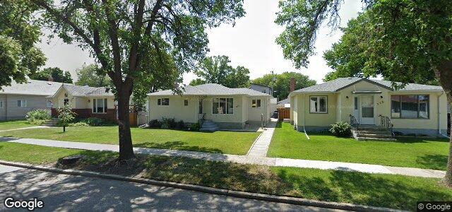 Larawan ng 374 Leighton Avenue sa Winnipeg, Manitoba