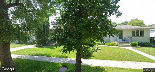 Larawan ng 384 Roberta Avenue sa Winnipeg, Manitoba