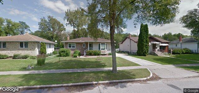 Larawan ng 405 Leighton Avenue sa Winnipeg, Manitoba