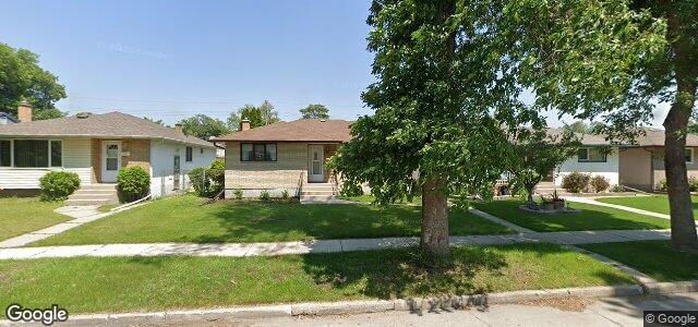 Larawan ng 413 Roberta Avenue sa Winnipeg, Manitoba