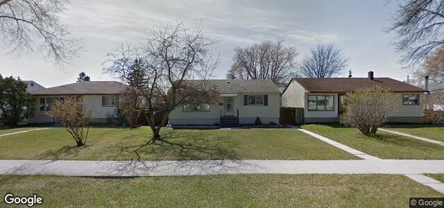 Larawan ng 420 Helmsdale Avenue sa Winnipeg, Manitoba