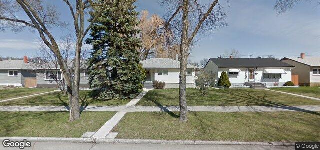 Larawan ng 421 Helmsdale Avenue sa Winnipeg, Manitoba