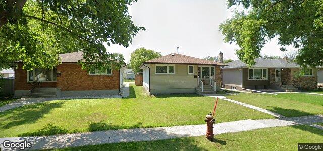 Larawan ng 426 Roberta Avenue sa Winnipeg, Manitoba