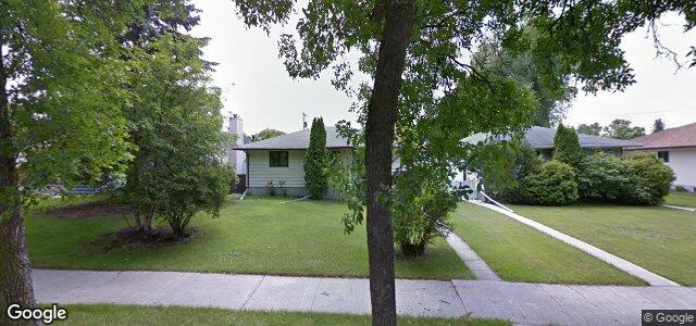 Larawan ng 428 Dunrobin Avenue sa Winnipeg, Manitoba