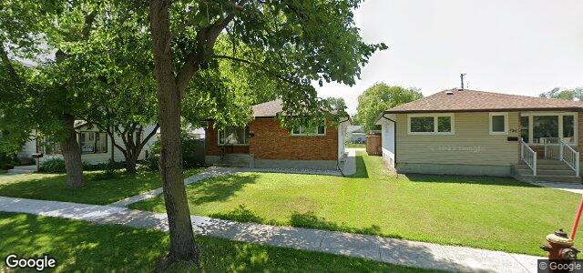 Larawan ng 430 Roberta Avenue sa Winnipeg, Manitoba