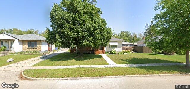 Larawan ng 433 Leighton Avenue sa Winnipeg, Manitoba