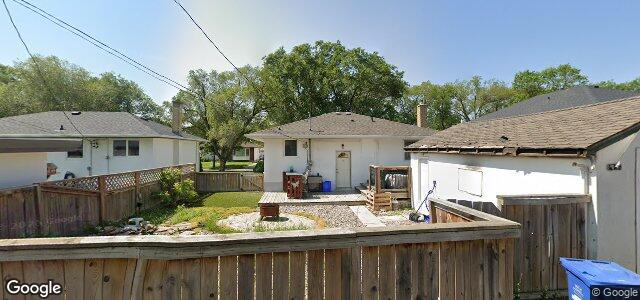 Larawan ng 443 Oakview Avenue sa Winnipeg, Manitoba