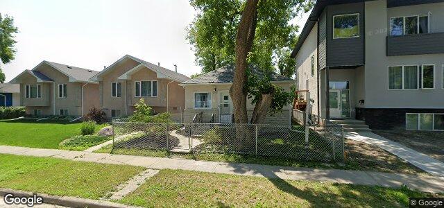 Larawan ng 446 Roberta Avenue sa Winnipeg, Manitoba