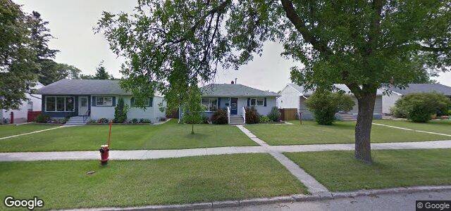 Larawan ng 448 Helmsdale Avenue sa Winnipeg, Manitoba