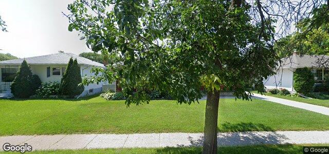 Larawan ng 448 Leighton Avenue sa Winnipeg, Manitoba