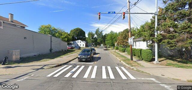 Larawan ng 454 Linden Avenue sa Winnipeg, Manitoba