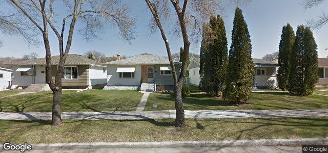 Photo of 473 Oakview Avenue in Winnipeg, Manitoba