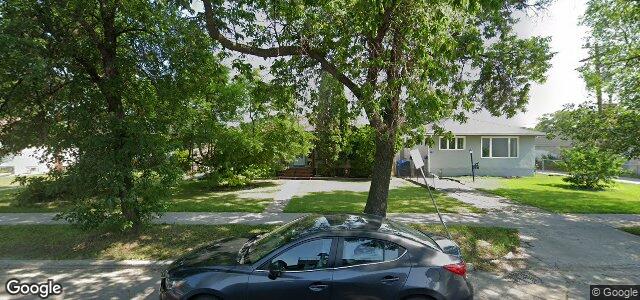 Larawan ng 477 Kimberly Avenue sa Winnipeg, Manitoba