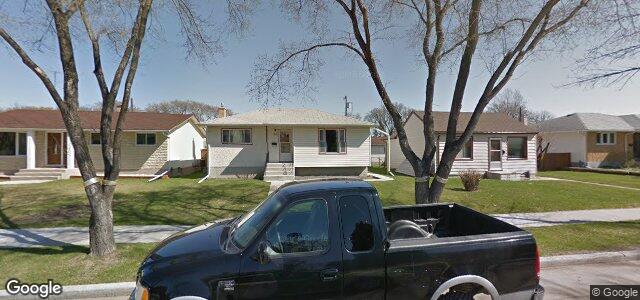 Larawan ng 481 Oakview Avenue sa Winnipeg, Manitoba