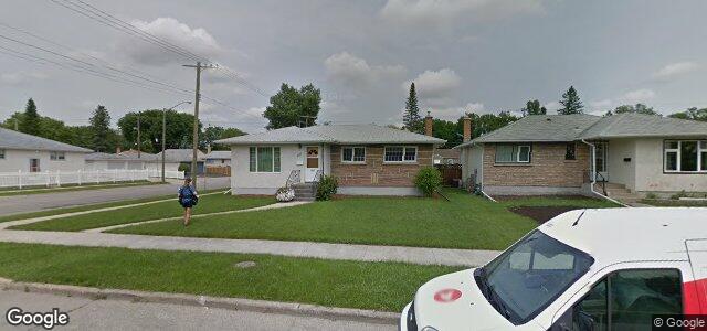 Larawan ng 501 Hazel Dell Avenue sa Winnipeg, Manitoba