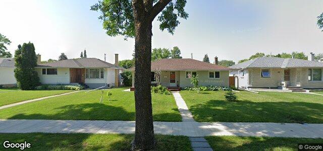 Larawan ng 520 Dunrobin Avenue sa Winnipeg, Manitoba