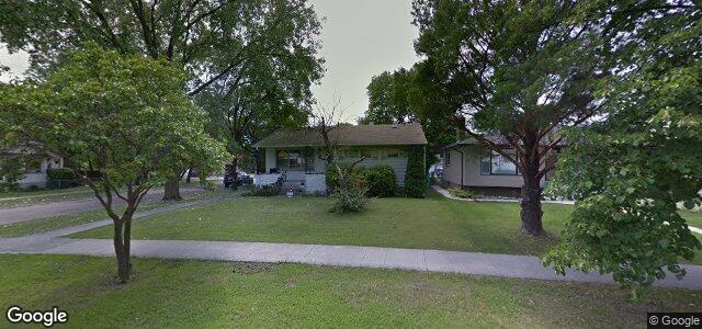 Larawan ng 582 Helmsdale Avenue sa Winnipeg, Manitoba