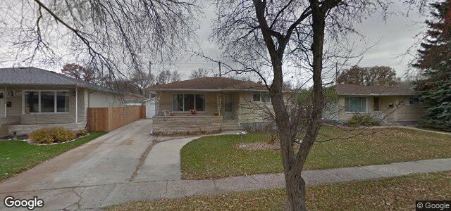 Larawan ng 592 Roberta Avenue sa Winnipeg, Manitoba