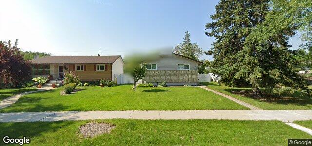 Larawan ng 626 Dunrobin Avenue sa Winnipeg, Manitoba