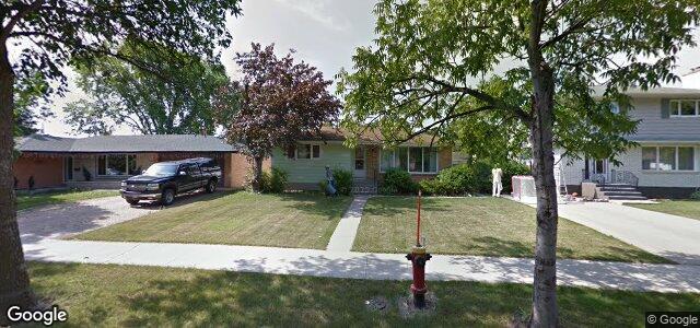 Photo of 626 Helmsdale Avenue in Winnipeg, Manitoba