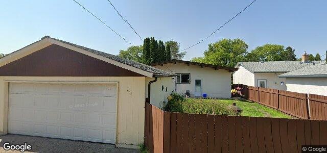 Larawan ng 633 Dunrobin Avenue sa Winnipeg, Manitoba