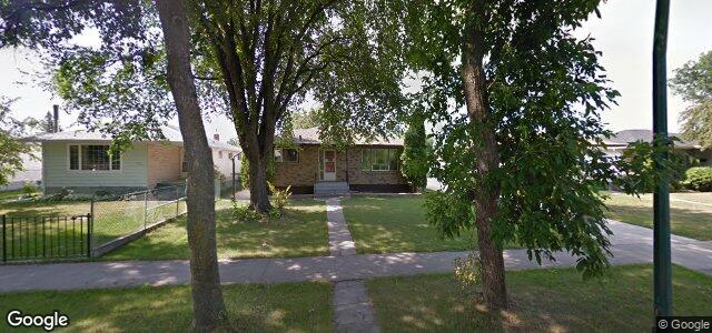 Photo of 648 Helmsdale Avenue in Winnipeg, Manitoba