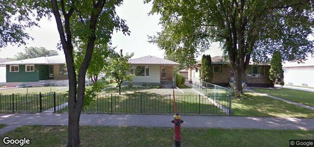 Larawan ng 654 Helmsdale Avenue sa Winnipeg, Manitoba