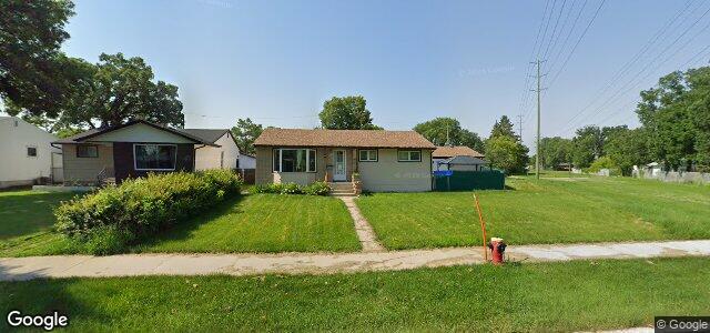 Larawan ng 656 Dunrobin Avenue sa Winnipeg, Manitoba