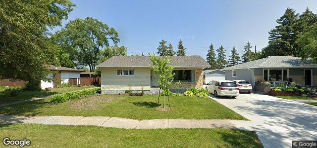 Larawan ng 667 Roberta Avenue sa Winnipeg, Manitoba